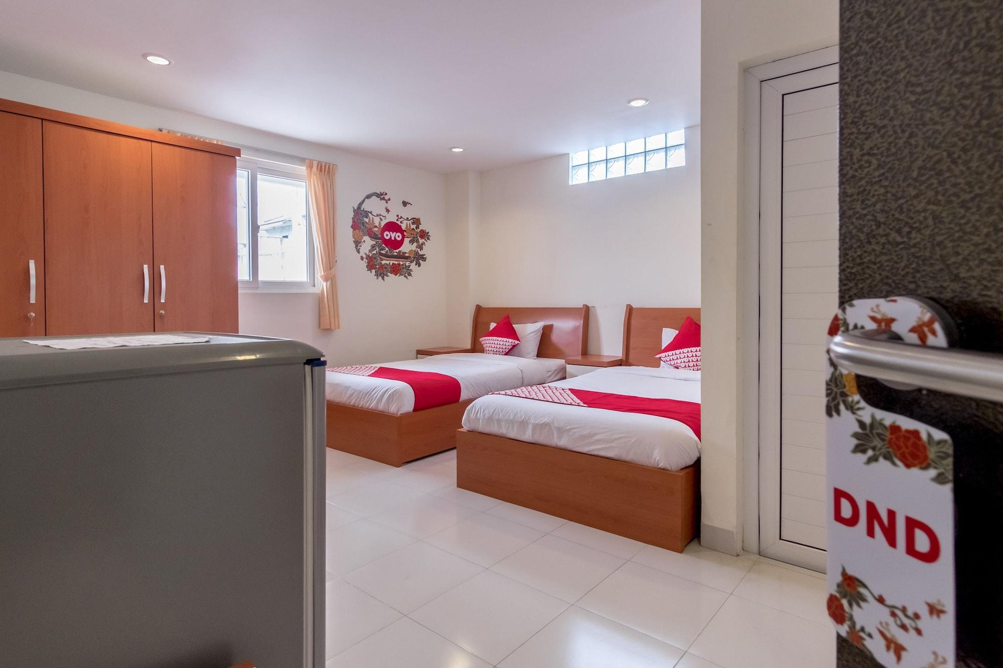 Oyo 294 Andrea Residence Syariah Medan Exterior photo